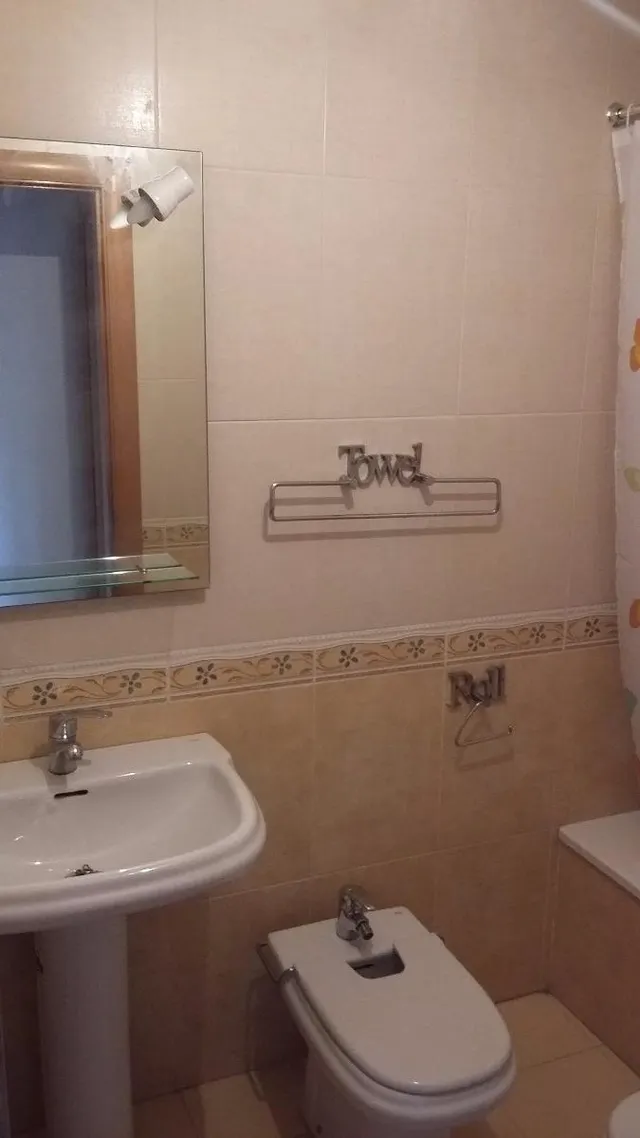 Urbis te ofrece un piso en zona Pizarrales, Salamanca. — 3