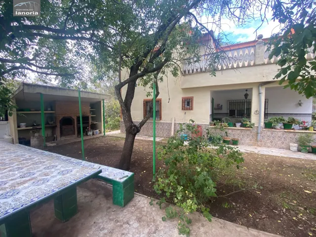 Grupo la Noria VENDE parcela en Urbanización Riachuelos ( Santa Ana) a 10 Km de Albacete capital. — 6