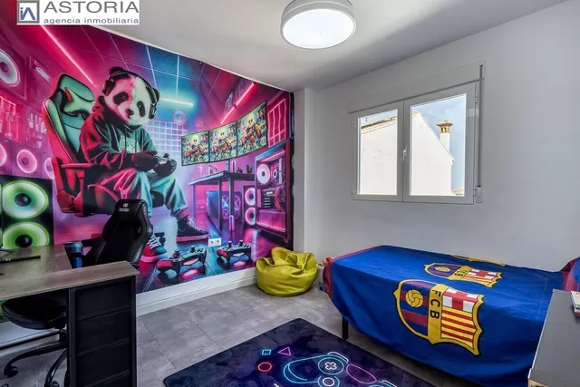 Casa en venta en Monachil (Granada) – Amplia, luminosa y con gran potencial — 20