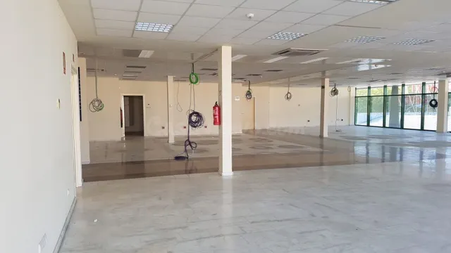 OFICINA DISPONIBLE EN ZONA SANTA JUSTA - AEROPUERTO - foto 3