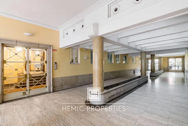 Piso de lujo reformado en Barrio de Salamanca — 22
