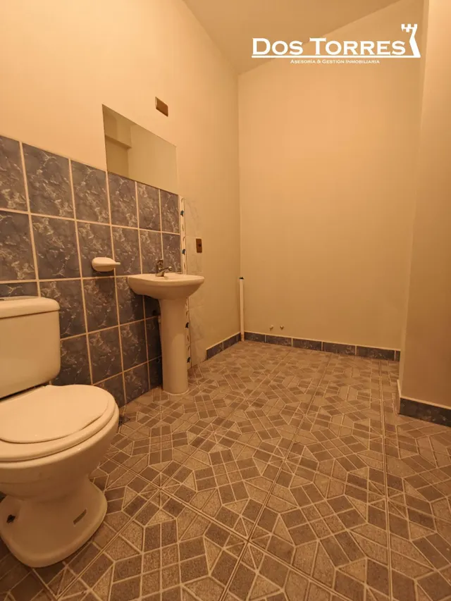 Bs.-3.500 En alquiler Amplio Departamento de 3 dormitorios, garaje y patio, proximo al IC NORTE (MELCHOR) — 15