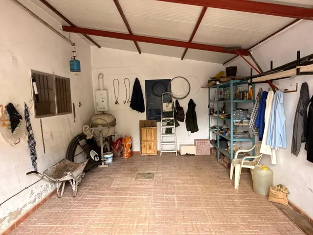 Finca rústica de 26 ha con 3.000 olivos ecológicos, cortijos y alta producción. — 15
