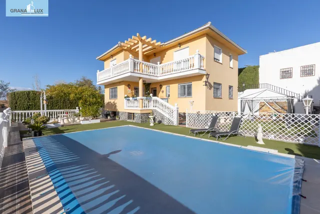 ¡MAGNIFICO CHALET INDEPENDIENTE CON CALIDADES ESPECTACULARES Y PISCINA PRIVADA EN GOJAR! — 2