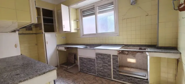 Amplio piso de 160 m2 para reformar en Cocentaina — 12