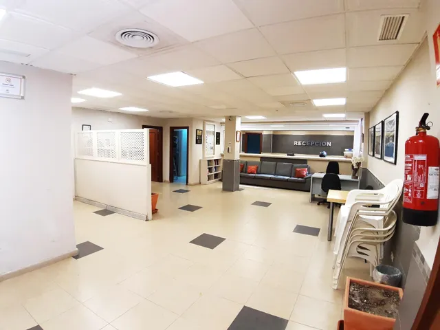 Amplio Local Comercial de 600 m2 en Ubicación Estratégica de Calahonda Baja — 14