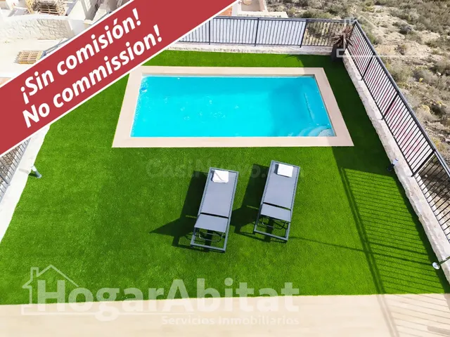 MARAVILLOSA VILLA DE LUJO A ESTRENAR CON PISCINA, GARAJE Y T