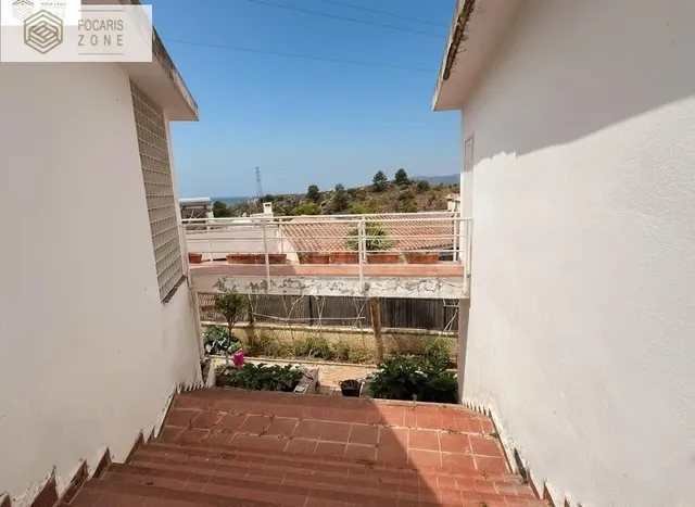 Imponente chalet independiente en pinares de san antón — 12