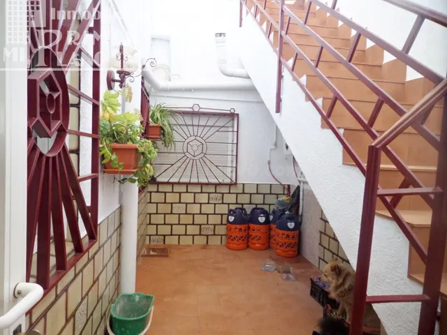 *CASA, TOTALMENTE AMUEBLADA, DE DOS PLANTAS EN VENTA EN TOME - foto 3