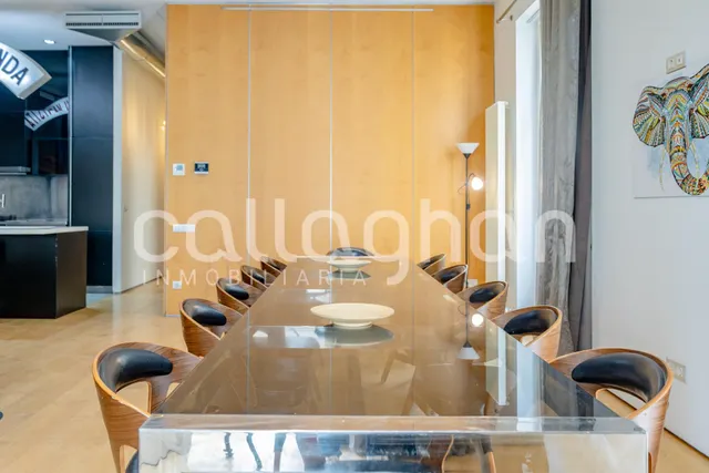 Exclusiva propiedad  frente a la Plaza de la Reina: 178 m2 de puro lujo en Ciutat Vella — 15