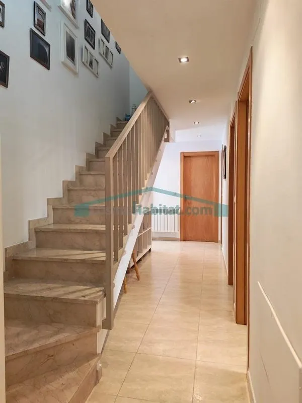 Ático dúplex en Muro de Alcoy con 4 habitaciones, balcones, garaje y trastero — 9