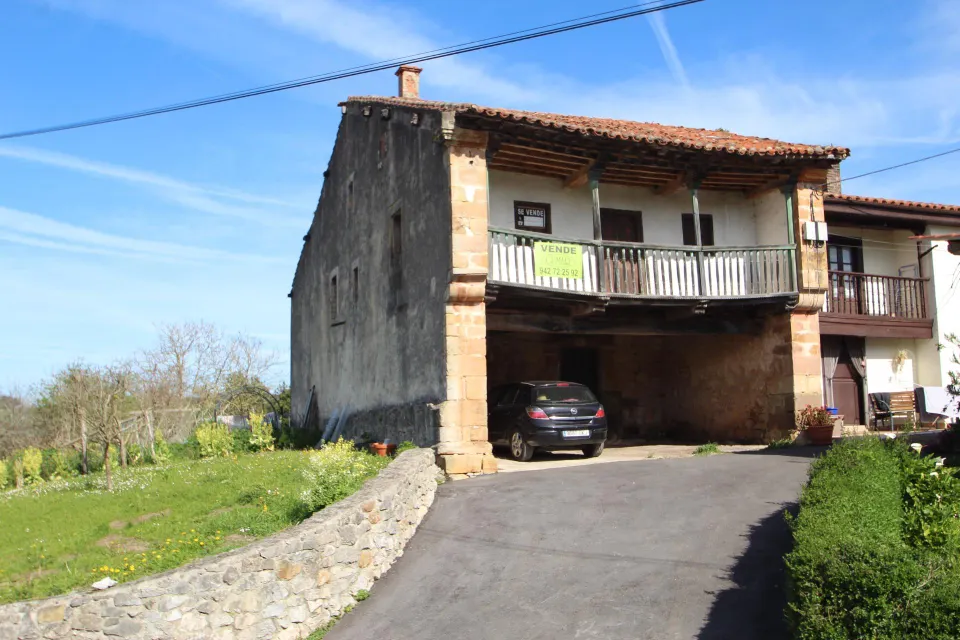 CASA PARA REHABILITAR EN CAVIEDES