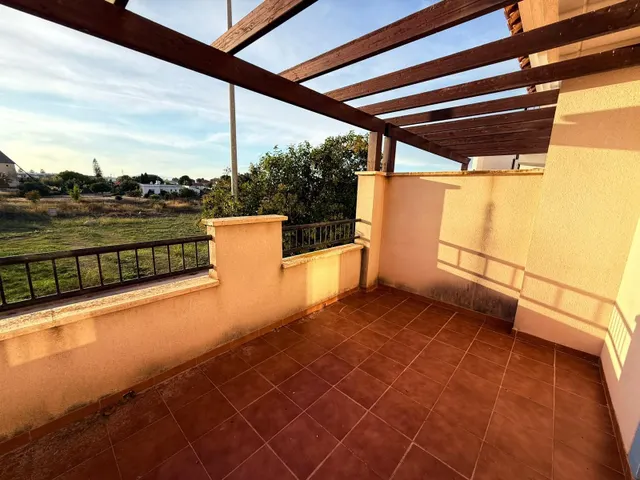 Precioso ático en La Puebla con piscina comunitaria — 16