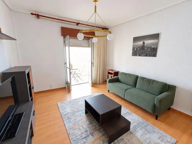 PISO LUMINOSO PARA ENTRAR A VIVIR EN TORRELAVEGA.- — 7