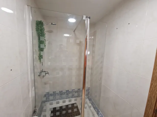 AOC VENDE PISO EN LOMINCHAR 2HAB, 1 BAÑO, PATIO 5 M2 Y TRASTERO — 24