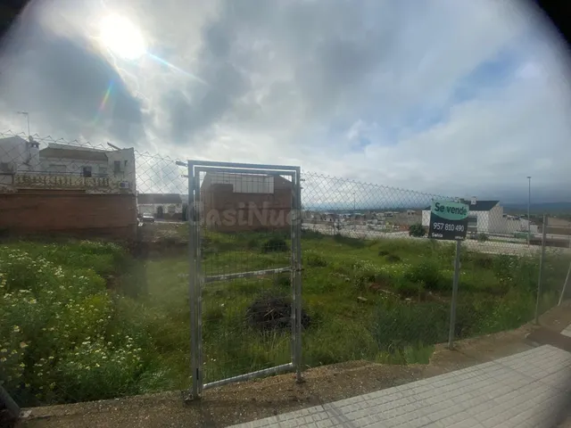 EXCLUSIVA PARCELA EN CERRO DE LAS NIÑAS, HORNACHUELOS - foto 4