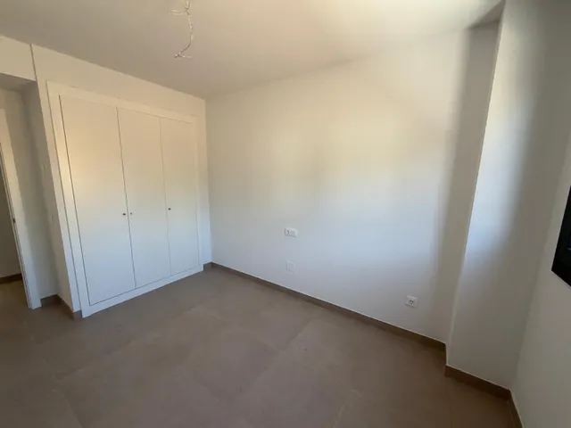 Vivienda moderna en urbanización privada Mijas con vistas al mar — 18