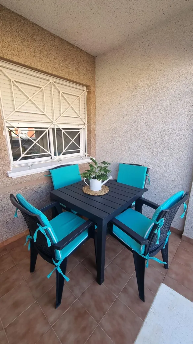 BUNGALOW EN PLANTA BAJA CON PISCINA COMUNITARIA - ZONA ALTOS DE LA BAHÍA, TORREVIEJA — 9