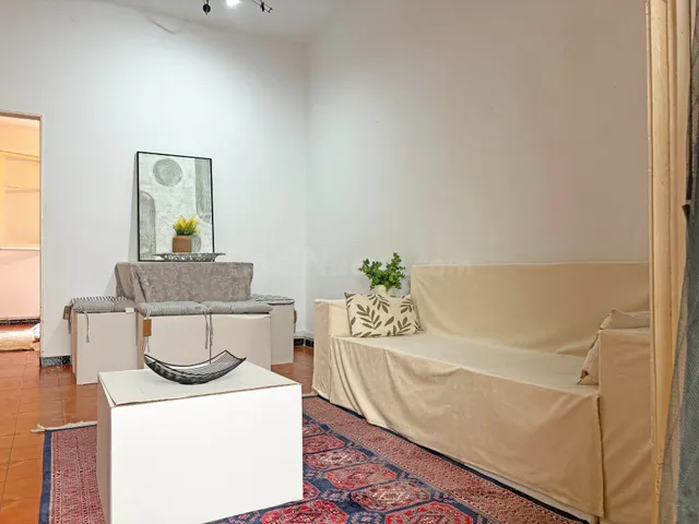 Piso exterior en planta baja con gran patio privado en Terrassa — 4