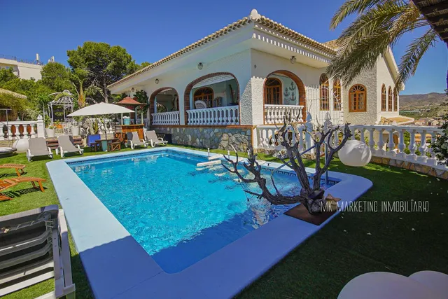 Villa de Lujo 5 habitaciones 544m² en venta - Puerto de Maza