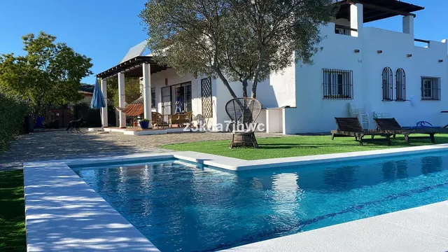 Chalet 4 habitaciones 274m² en venta - Costa Del Sol — 7