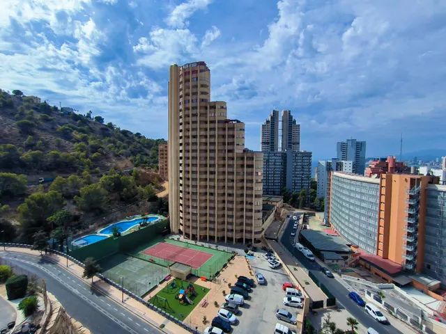 Gran piso de 2 dorm. en urbanización de lujo Torre Lugano en el Rincón de Loix - www.inmobiliarialesdunes.com — 18