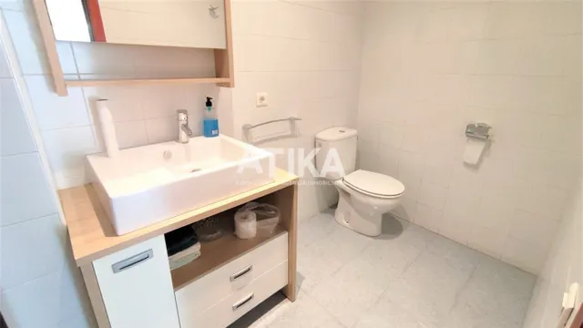 Local comercial 1 habitación 95m² en alquiler - Sant Josep — 6