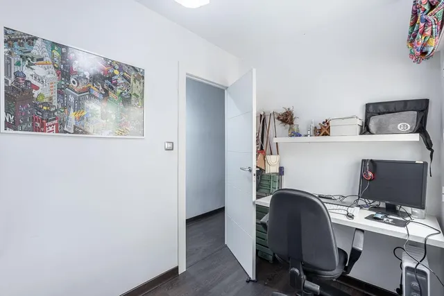 Piso reformado junto a triunfo — 13