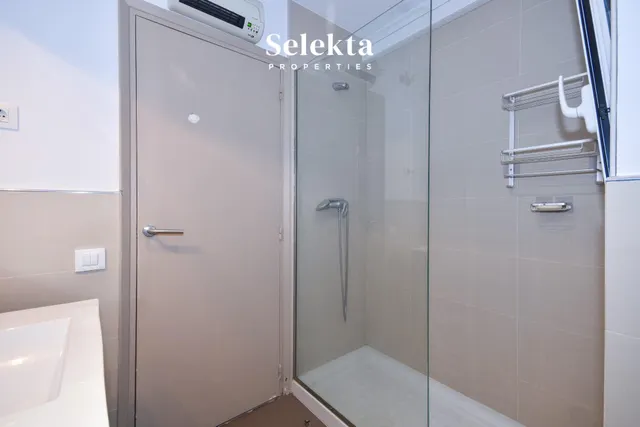 Luminoso y acogedor piso en venta en la calle Doctor Rizal, Barcelona — 18