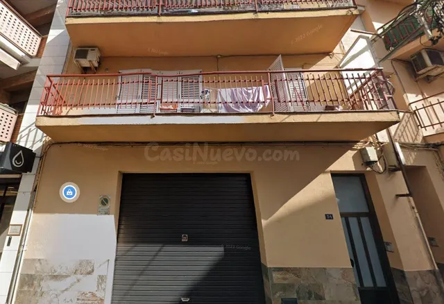 Se vende piso OKUPADO en Joaquim Ruyra Blanes (Girona)