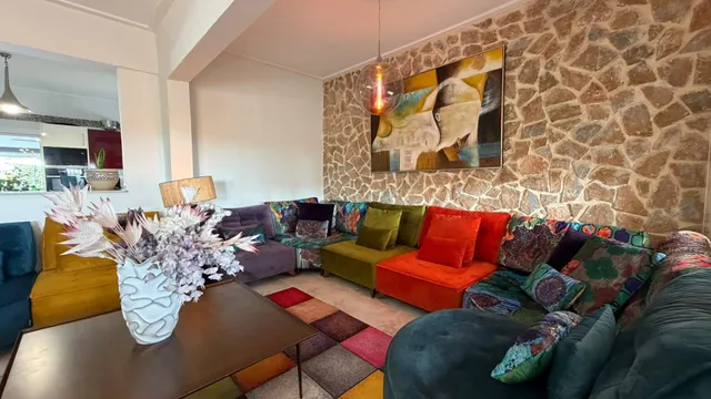 VILLA DE 4 DORMITORIOS Y 3 BAÑOS. PARCELA DE 1.850 M2. CON PISCINA CLIMATIZADA Y CASA DE INVITADOS INDEPENDIENTE EN CATRAL. — 17