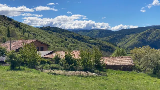 Gran Casa  para rehabilitar en pueblo tranquilo del pirineo — 21