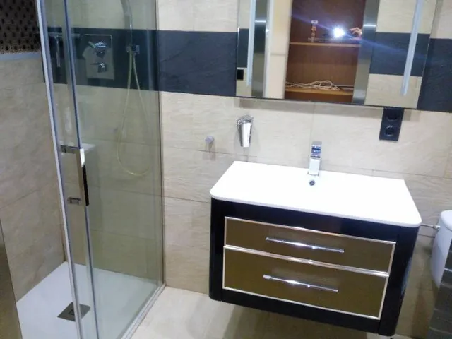 21 Inmobiliarias Vende casa en Xirivella zona Avenida Cami Nou — 7