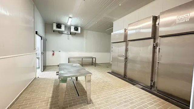 Negocio 12 habitaciones 1253m² en venta - Polígono - Alrededores - Pedanías — 8
