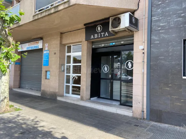 LOCAL COMERCIAL EN VENTA CALAFELL - foto 2