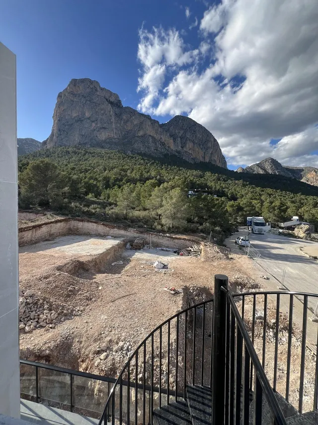 PAREADOS DE OBRA NUEVA EN POLOP — 27