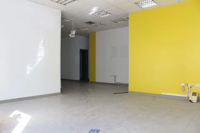 LOCAL 268 m2 en SEVILLA ESTE. Ideal para:  GIMNACIO, CENTRO MÉDICO, OCIO, CERVECERÍA, BAR DE COPAS, Etc — 8