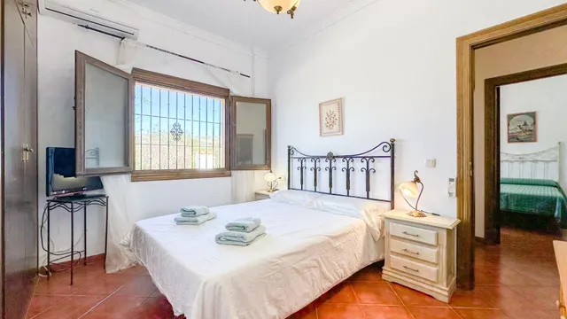 VILLA DE LUJO EN ALMOJÍA. MÁLAGA — 21