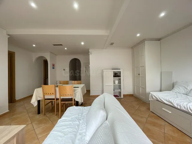 Apartamento reformado con garaje y trastero en Formentera del Segura — 12