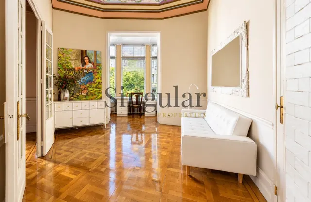 Elegante vivienda modernista de más de 200 m2 en el Eixample — 7