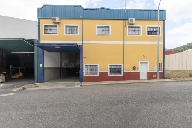 Oportunidad de inversión – Venta de flota de grúas en pleno 