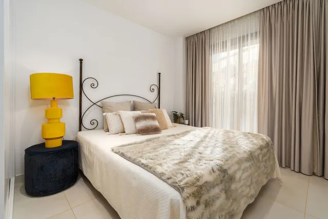 Apartamento 3 habitaciones 132m² en venta - Centro — 23