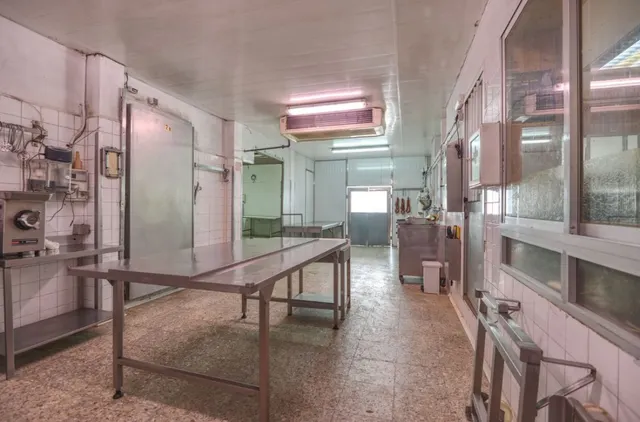 Nave en venta en O´Vilar (Guísamo) — 14