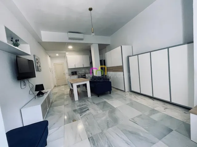 LOFT MODERNO EN EL CORAZÓN DE BADAJOZ - IDEAL PARA VIVIR Y T