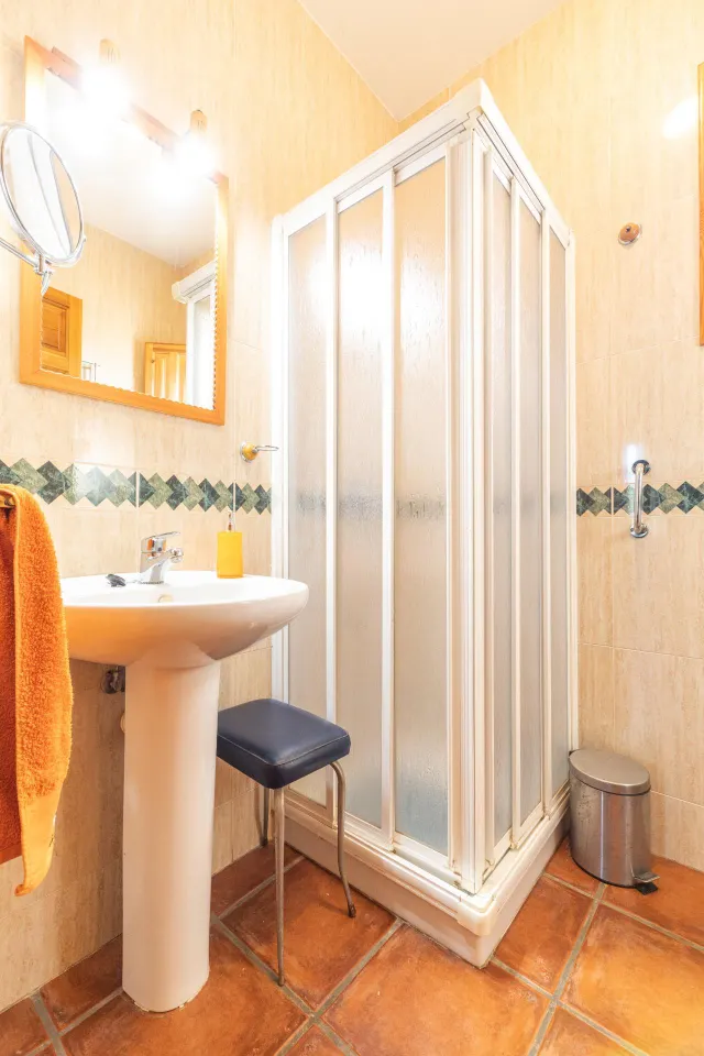 Chalet con parcela de 3.000m2, en paraje La Matanza — 24