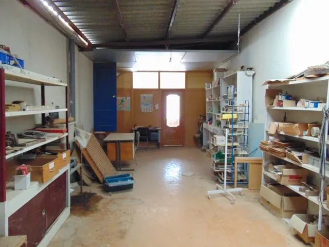 PARCELA URBANIZA-BLE EN VENTA — 29