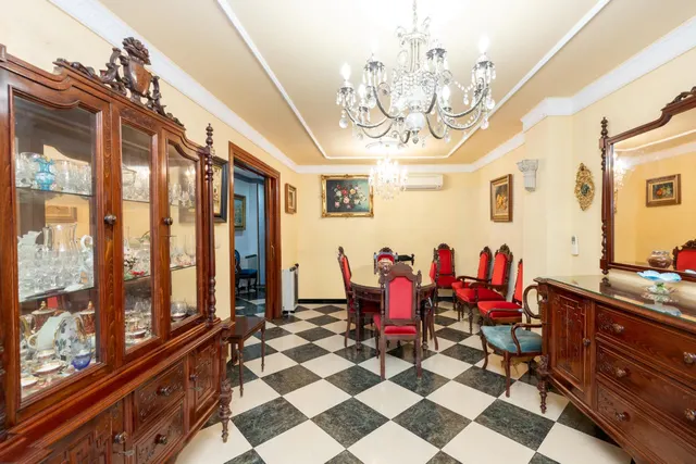 Casa de 5 plantas con 6 dormitorios, terrazas y vistas en Lanjarón – Granada — 7