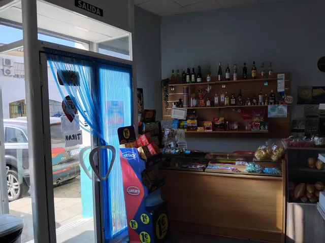 Se traspasa local comercial en Palomares — 11