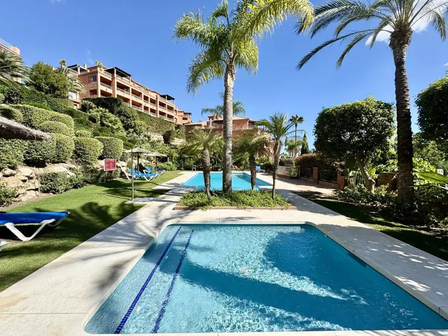Apartamento 2 habitaciones 107m² en venta - Costa del Sol — 28