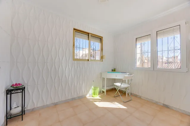 Casa 2 habitaciones 51m² en venta - La marina — 35